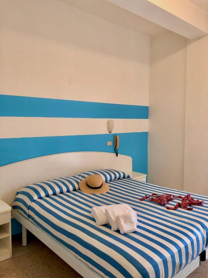Hotel Serafini Rimini Kültér fotó