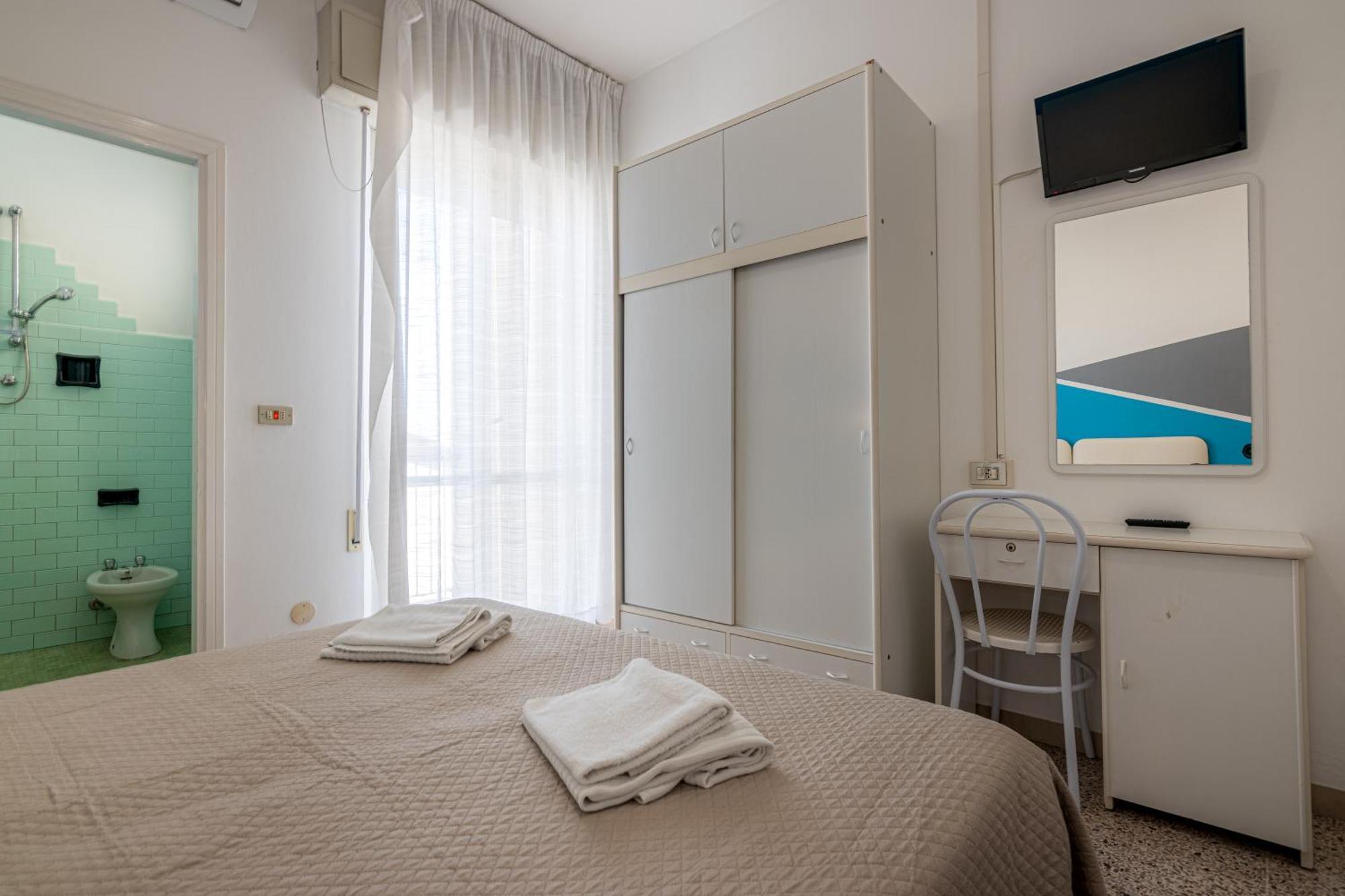 Hotel Serafini Rimini Kültér fotó