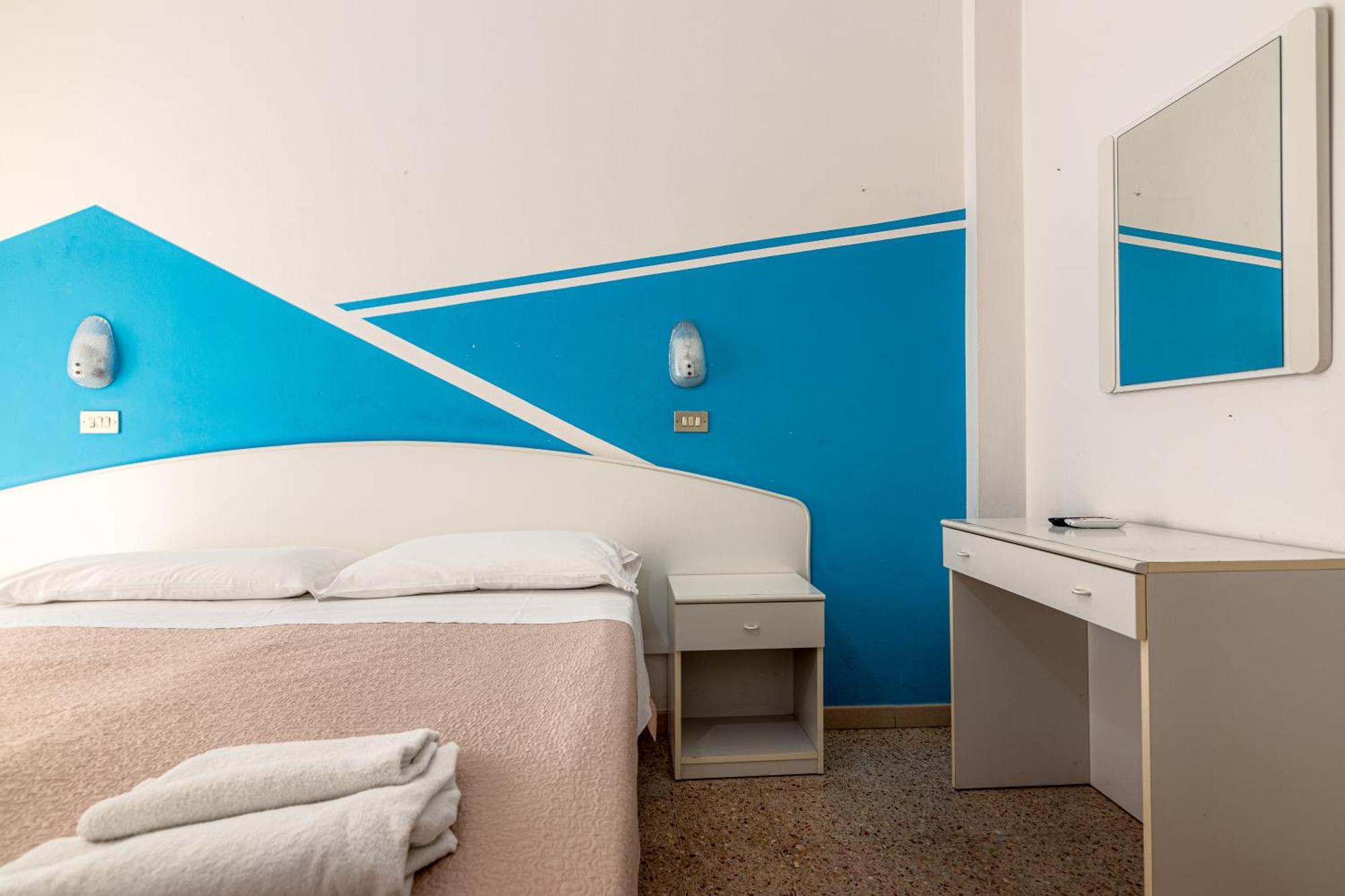 Hotel Serafini Rimini Kültér fotó