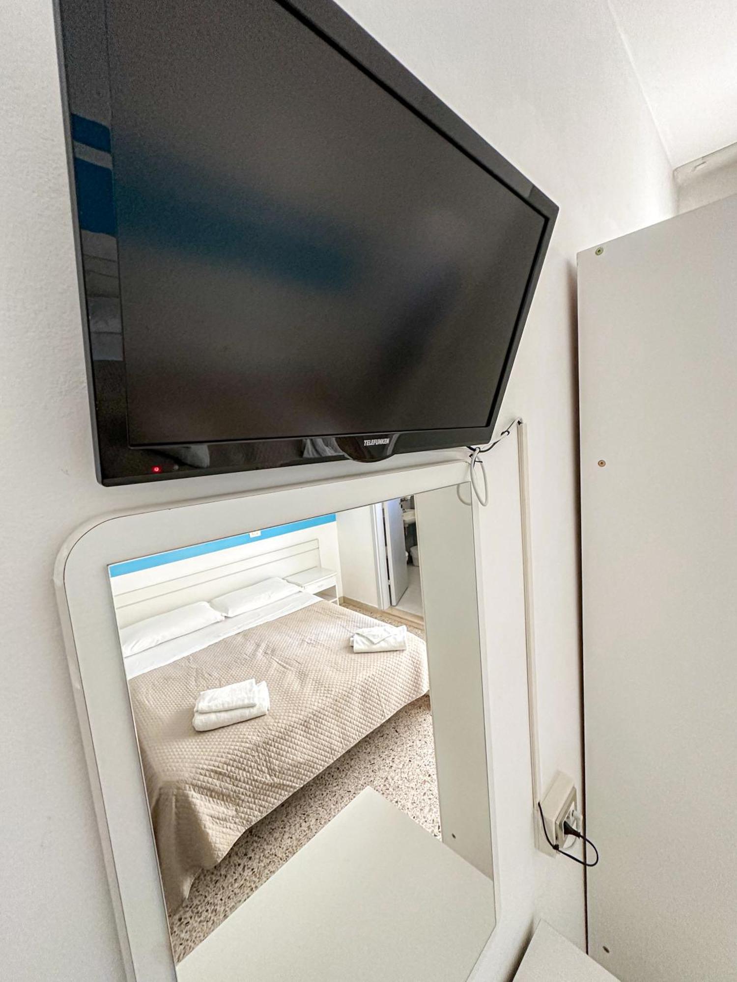 Hotel Serafini Rimini Kültér fotó