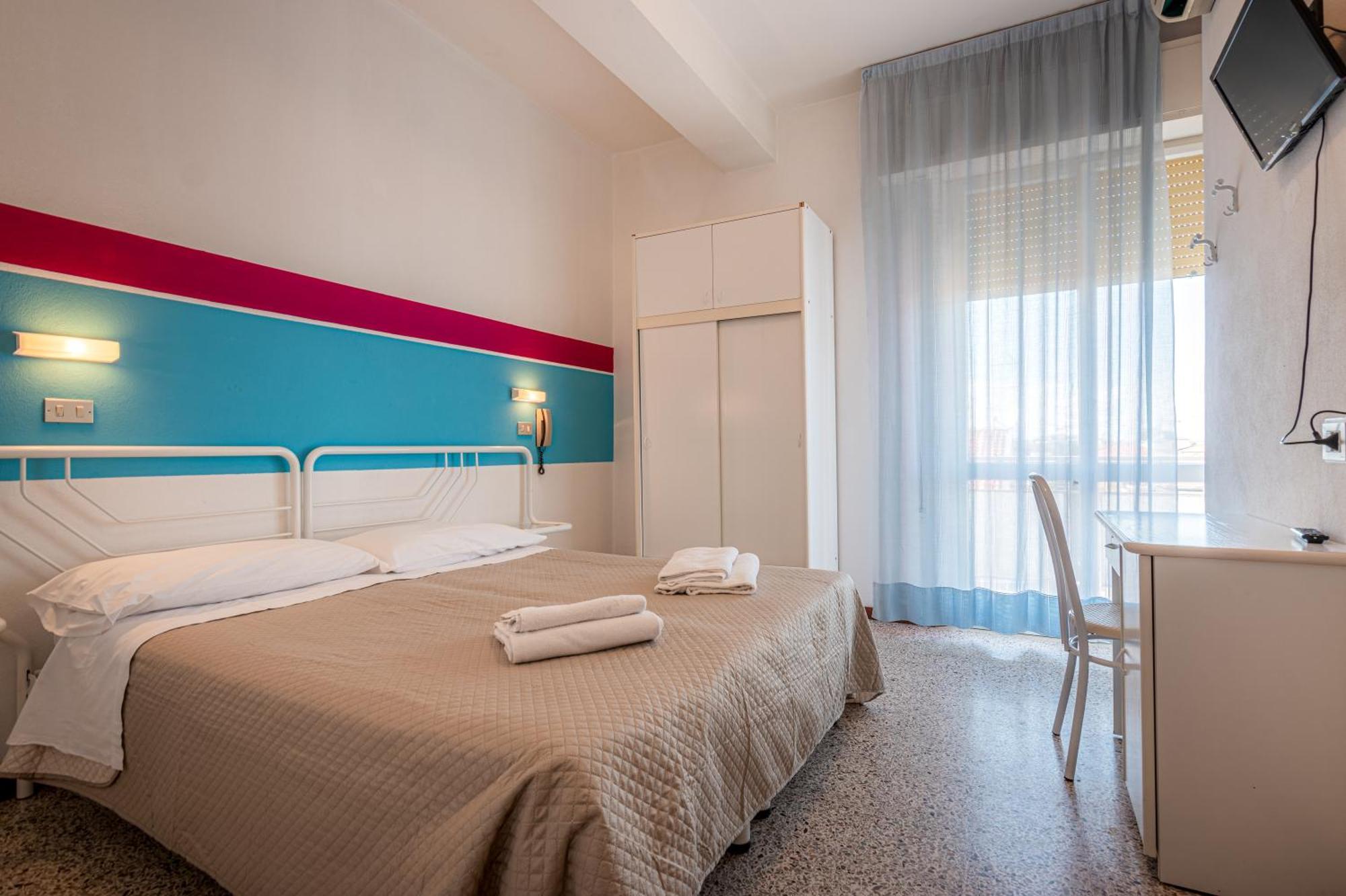 Hotel Serafini Rimini Kültér fotó